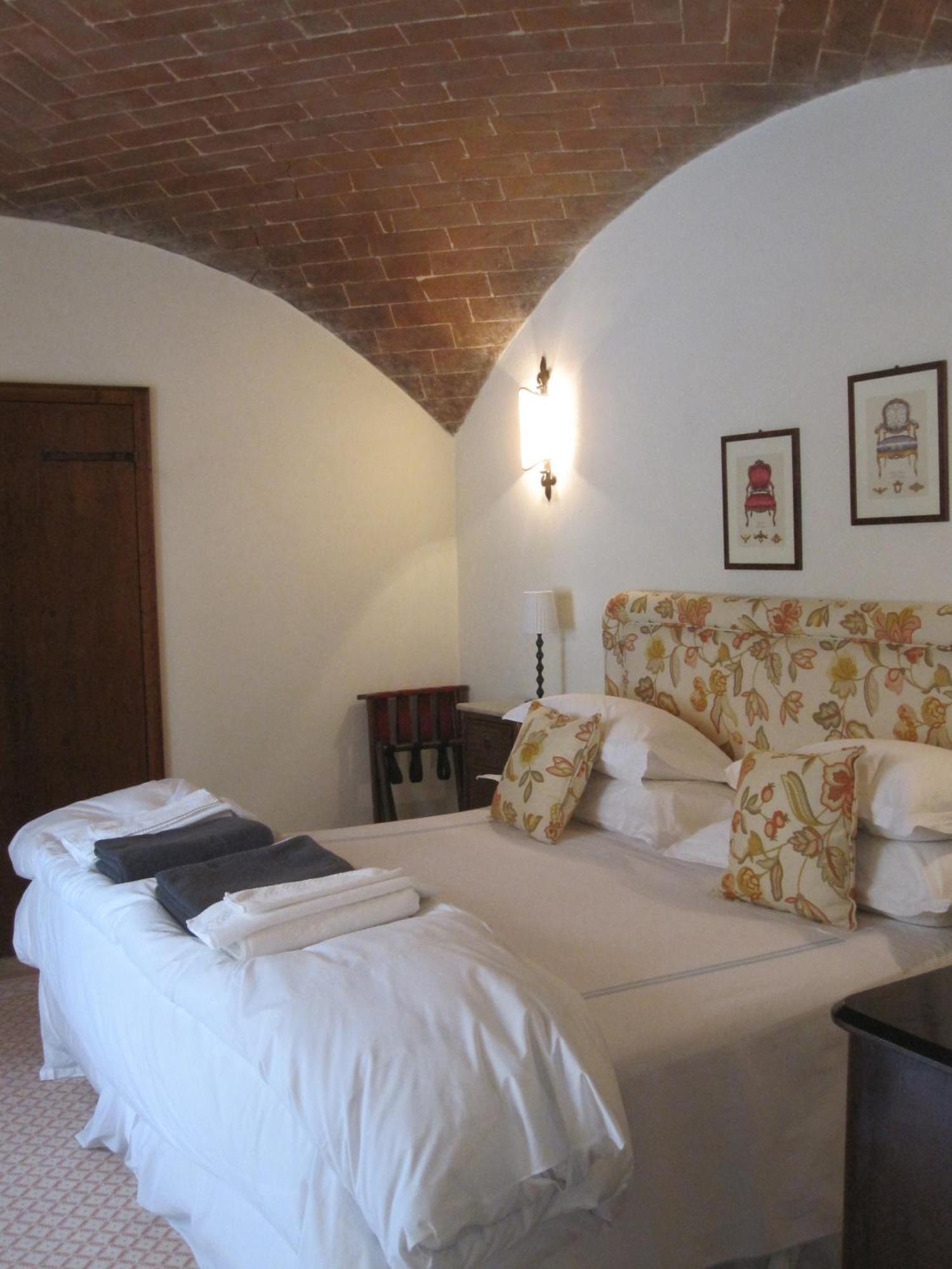 Tenuta Santo Pietro Pienza Esterno foto