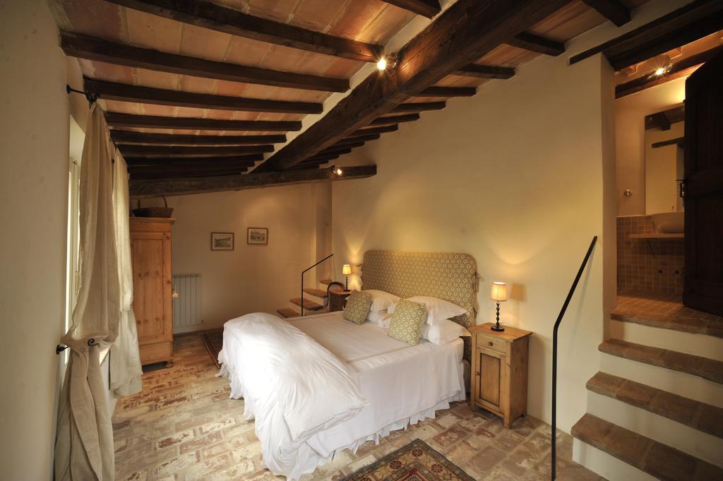 Tenuta Santo Pietro Pienza Camera foto